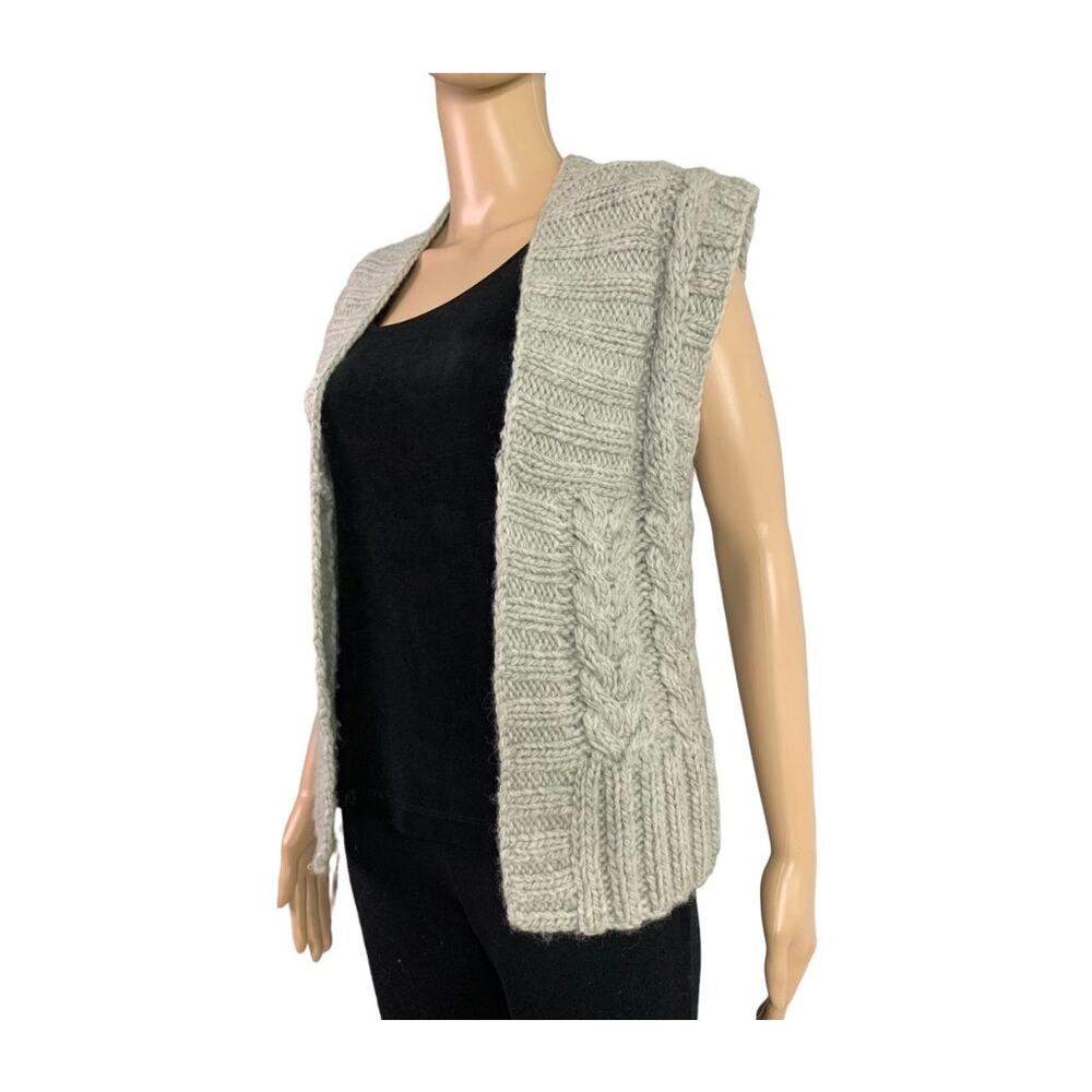 Banana Republic Heritage Women's Sz Small Sweater Vest Cable Knit 100% Wool Gray